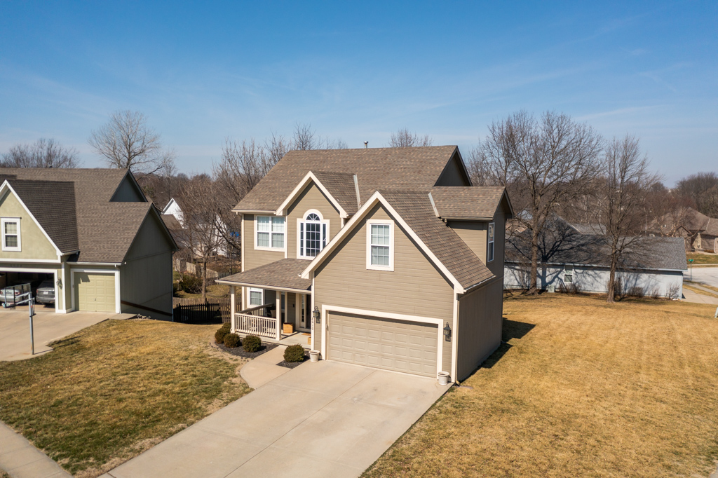 Clay 1 8010 N. Woodland Ave Midwest Land Group