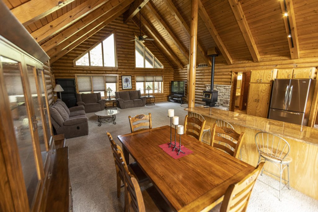 Saunders 35.5 Midwest Land Group