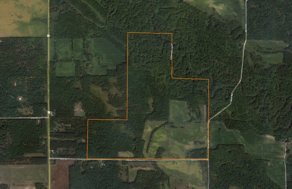 248 +/- Acre Juneau County Recreational Property: Aerial View