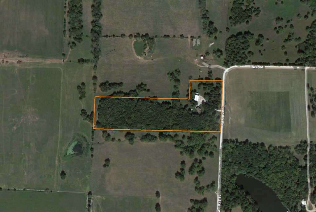 Well Built Home on a Secluded 11 +/- Acres: Aerial View
