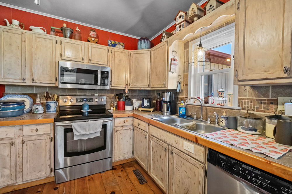 Mountaintop Living with Beautiful Views, Recreation, & Farmhouse Charm