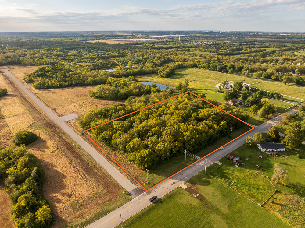 Premier Homesite Acreages in Ray-Pec Schools: Lot 1