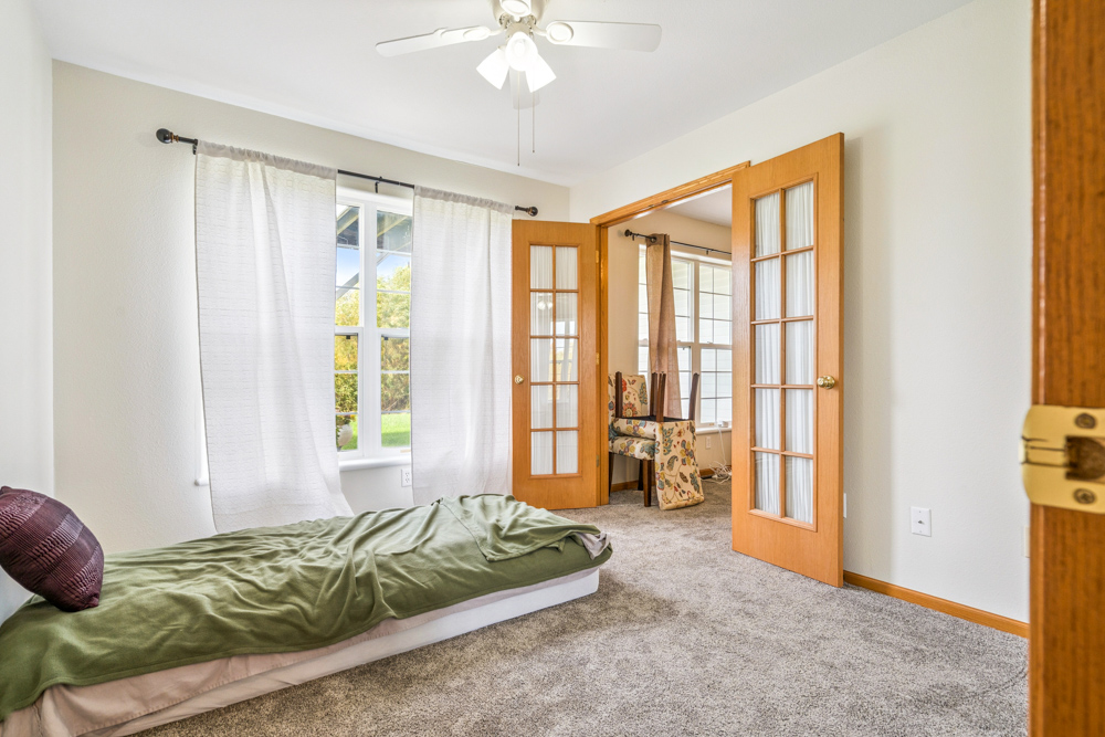 Updated Condo in Marion