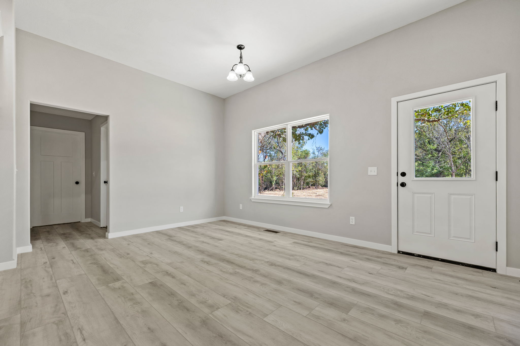 An Ozarks Retreat with Room to Roam