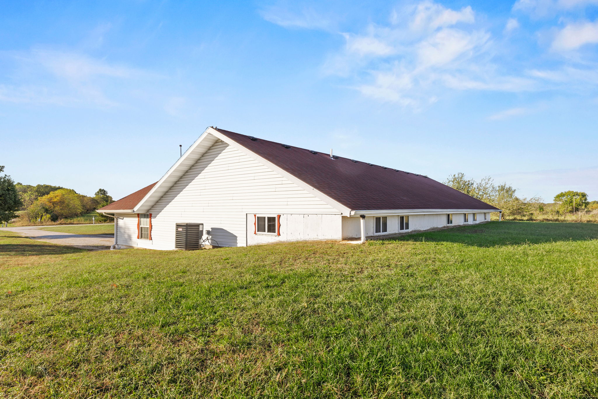 Dade County Hobby Farm Opportunity on 29.7 +/- Acres