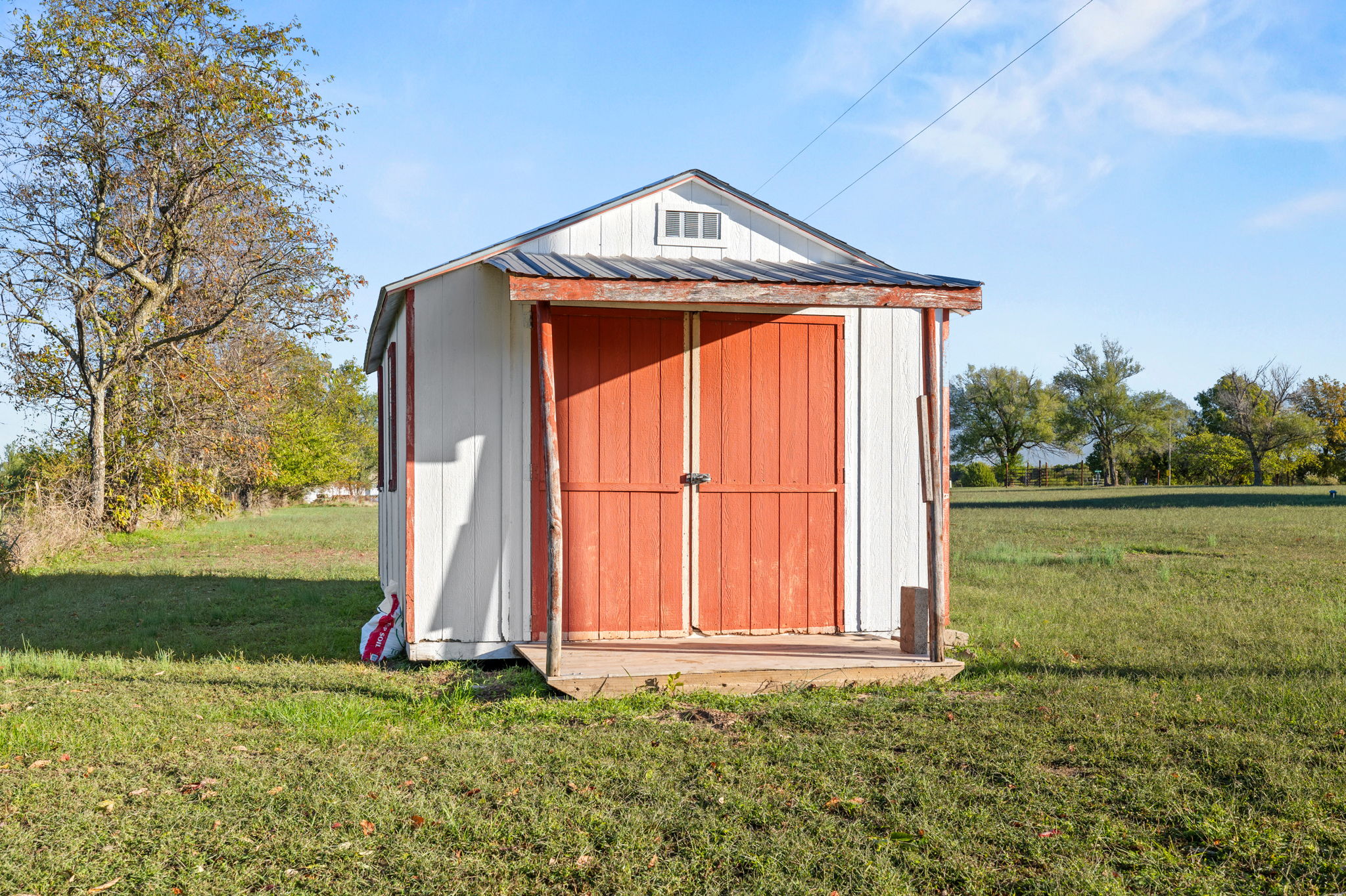Dade County Hobby Farm Opportunity on 29.7 +/- Acres