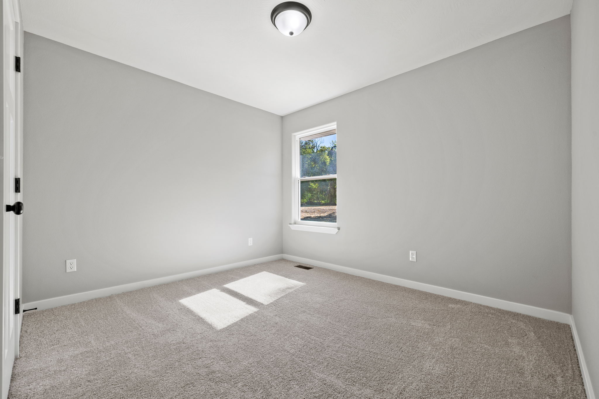 An Ozarks Retreat with Room to Roam