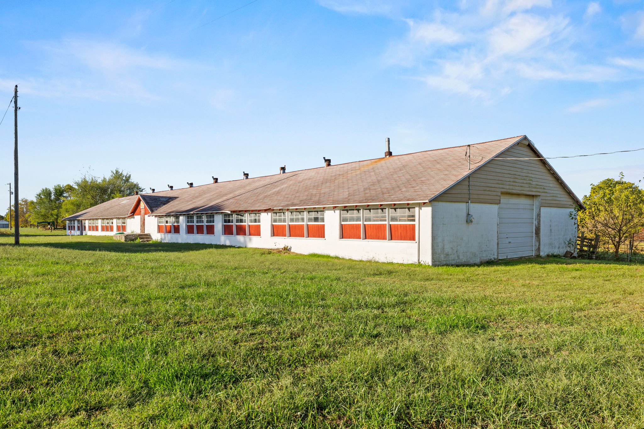 Dade County Hobby Farm Opportunity on 29.7 +/- Acres