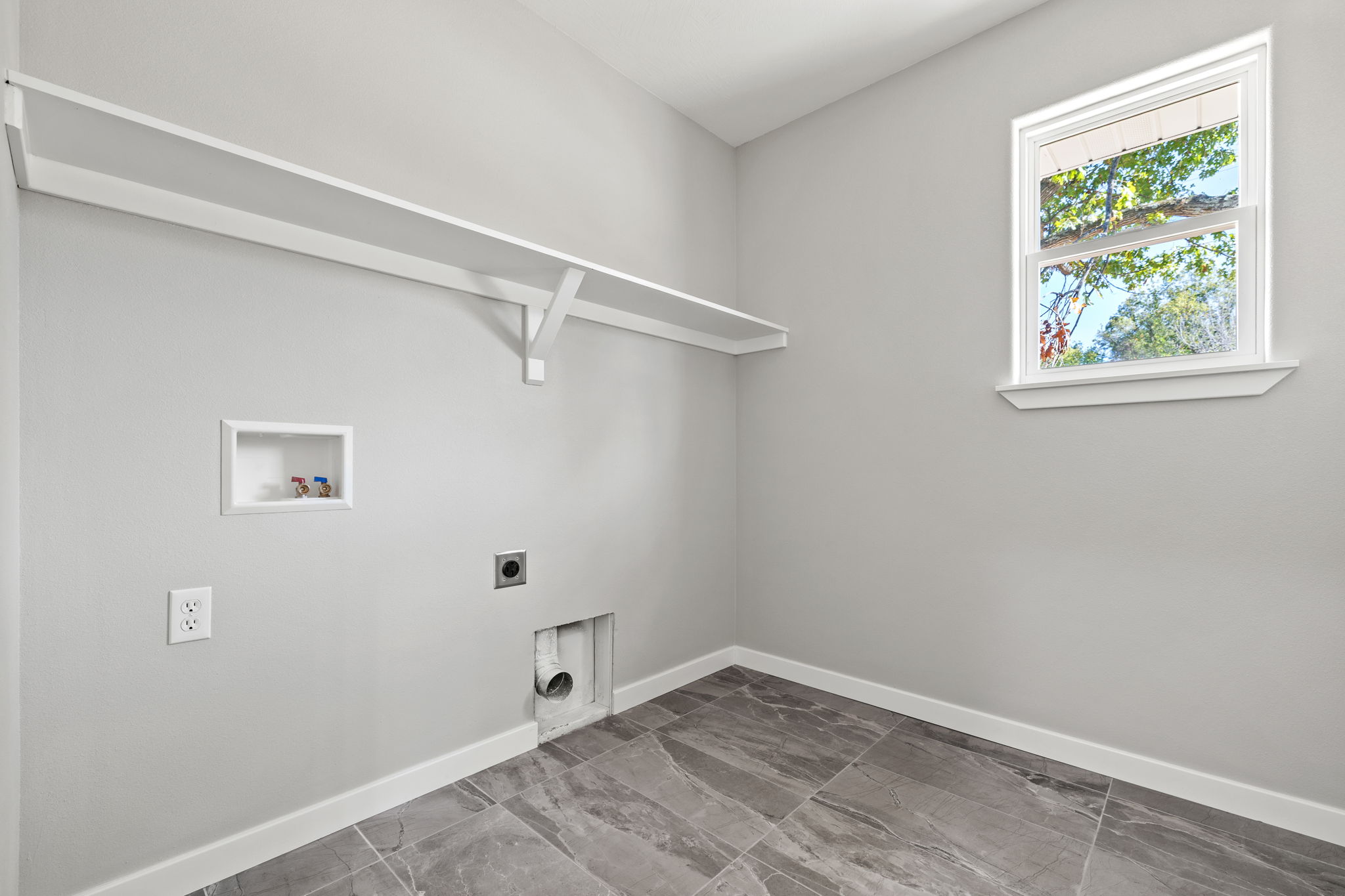 An Ozarks Retreat with Room to Roam