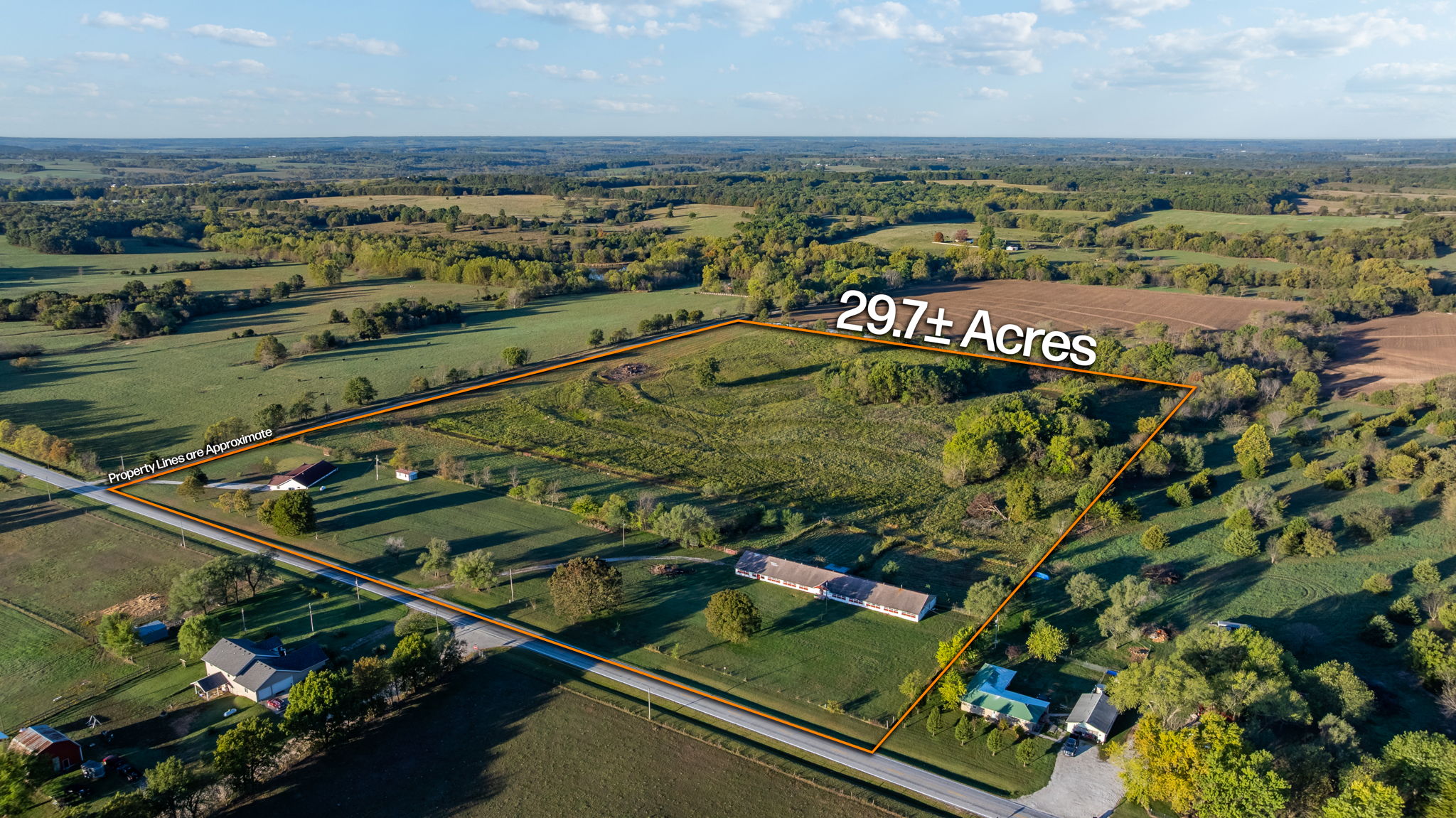 Dade County Hobby Farm Opportunity on 29.7 +/- Acres