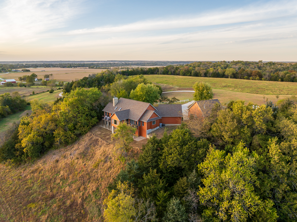 Luxury Country Living with Breathtaking Views 40 Minutes from Overland Park