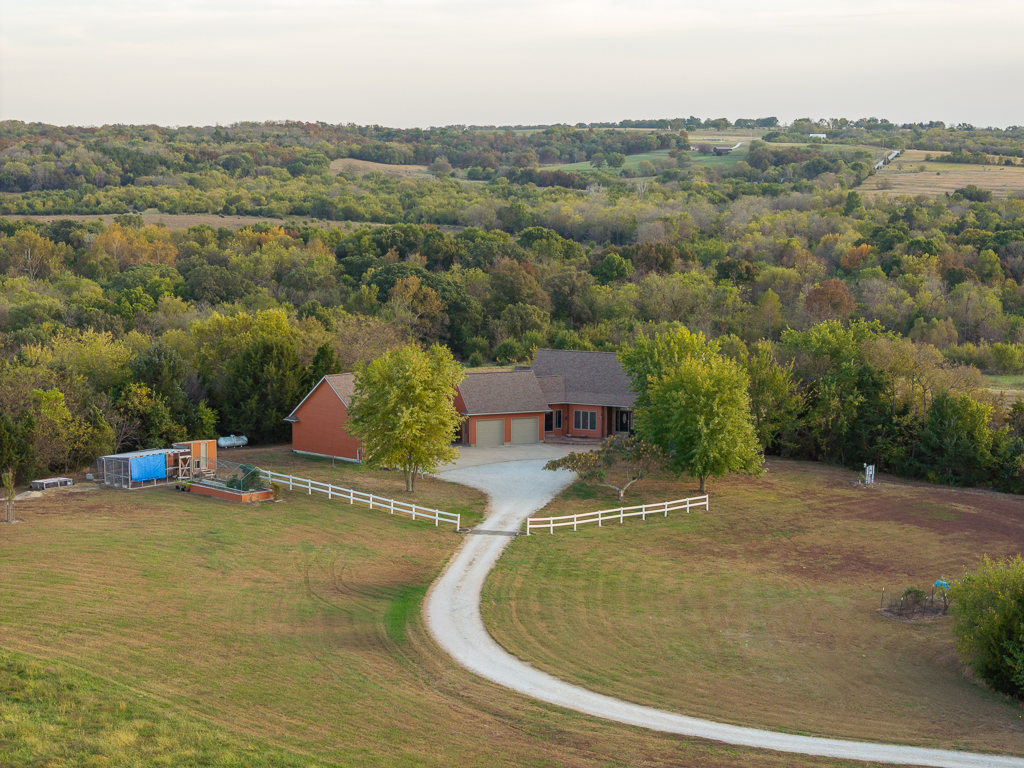 Luxury Country Living with Breathtaking Views 40 Minutes from Overland Park