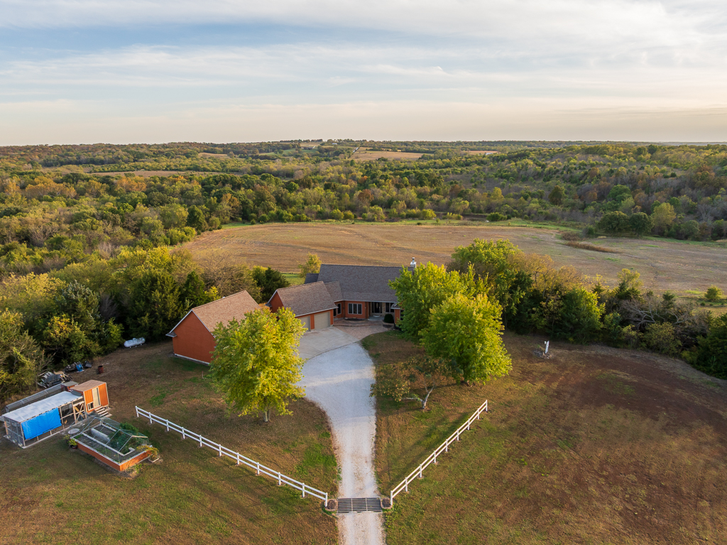 Luxury Country Living with Breathtaking Views 40 Minutes from Overland Park