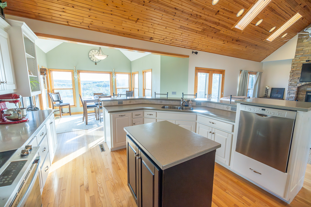 Luxury Country Living with Breathtaking Views 40 Minutes from Overland Park