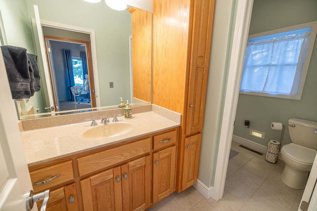 Luxury Country Living with Breathtaking Views 40 Minutes from Overland Park