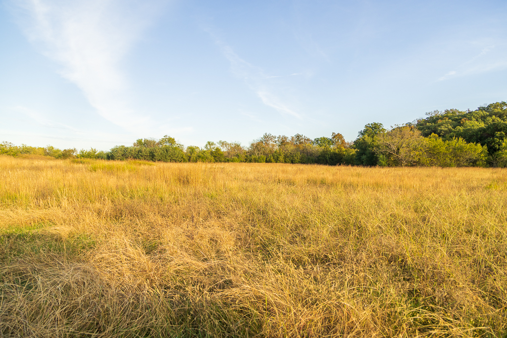 Luxury Country Living with Breathtaking Views 40 Minutes from Overland Park