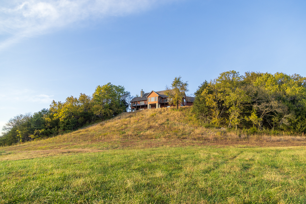 Luxury Country Living with Breathtaking Views 40 Minutes from Overland Park