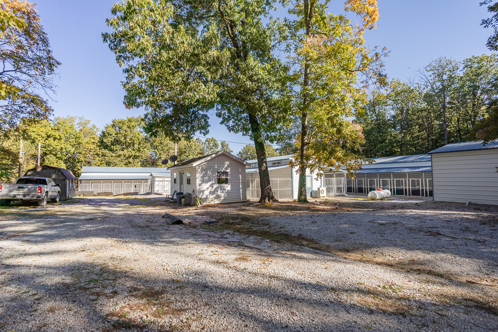 Top of the Line Dog Boarding and Breeding Facility on 30 +/- Acres