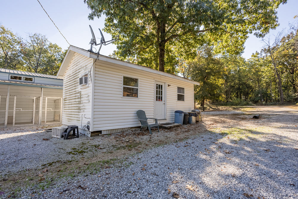 Top of the Line Dog Boarding and Breeding Facility on 30 +/- Acres