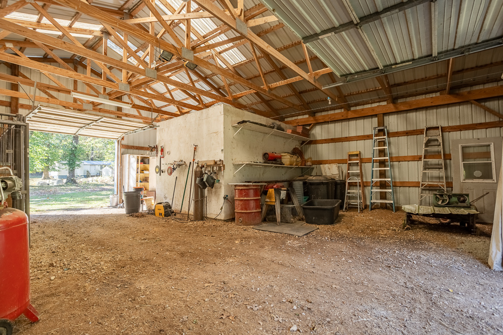 Top of the Line Dog Boarding and Breeding Facility on 30 +/- Acres