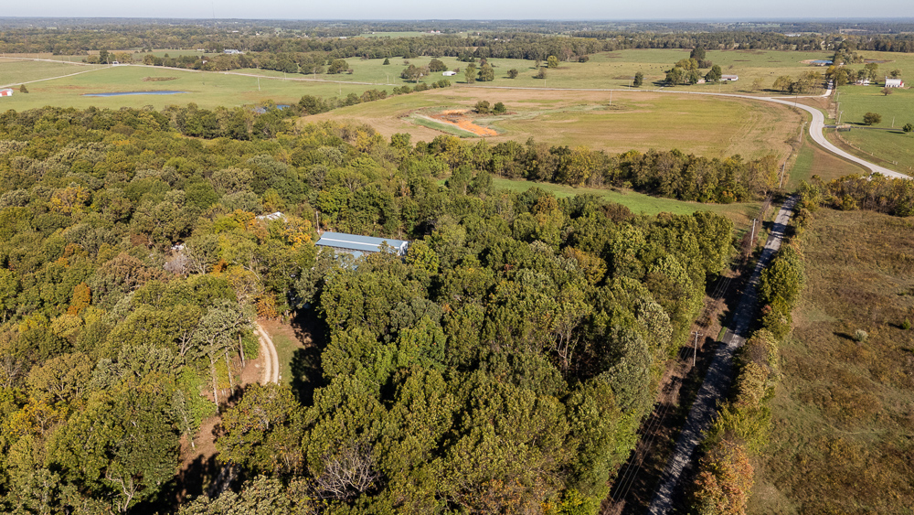 Top of the Line Dog Boarding and Breeding Facility on 30 +/- Acres