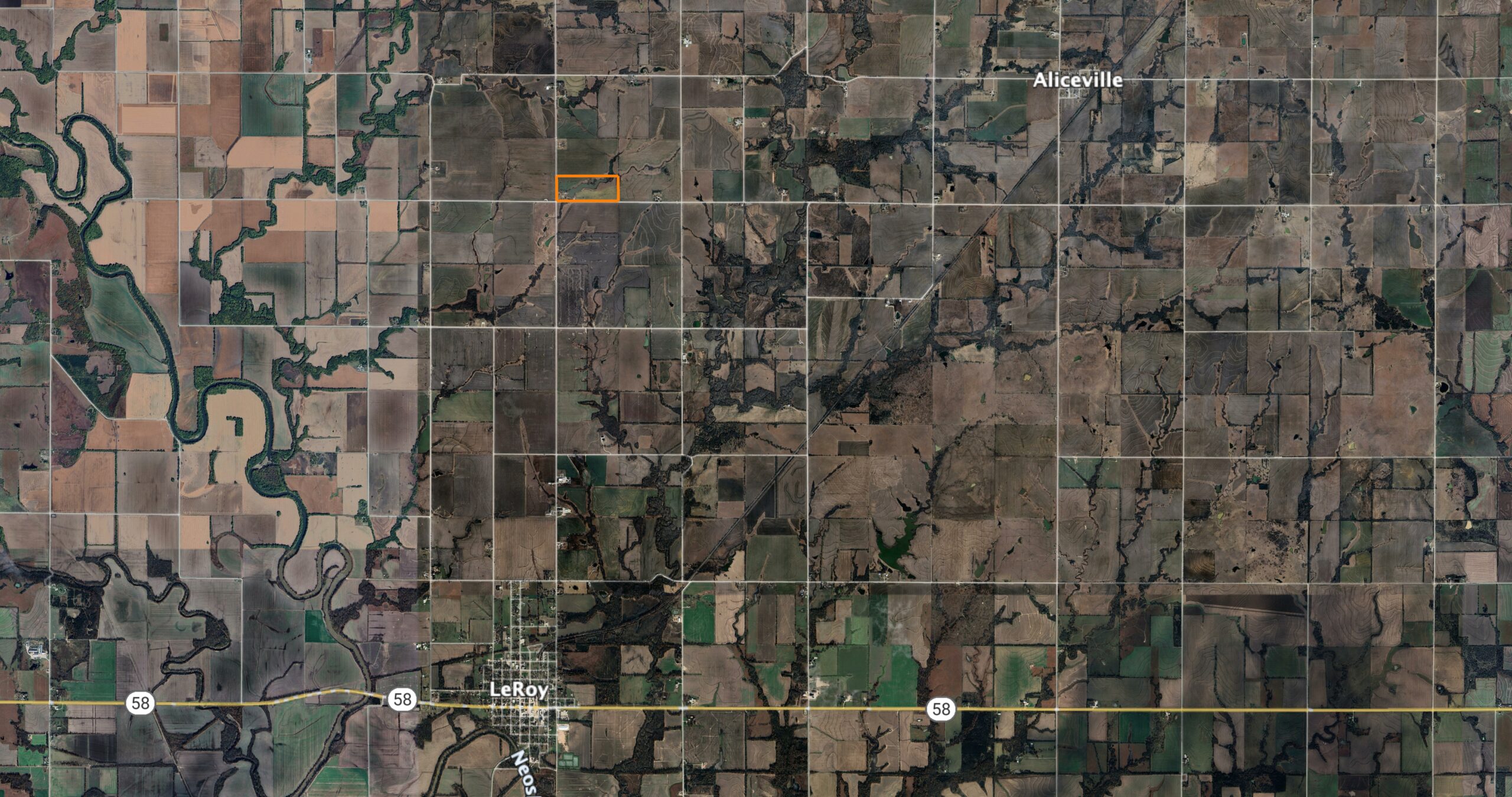 Coffey 61 - Oil Income, 8 Acre Pond, Big Shop & Home with Unlimited Potential