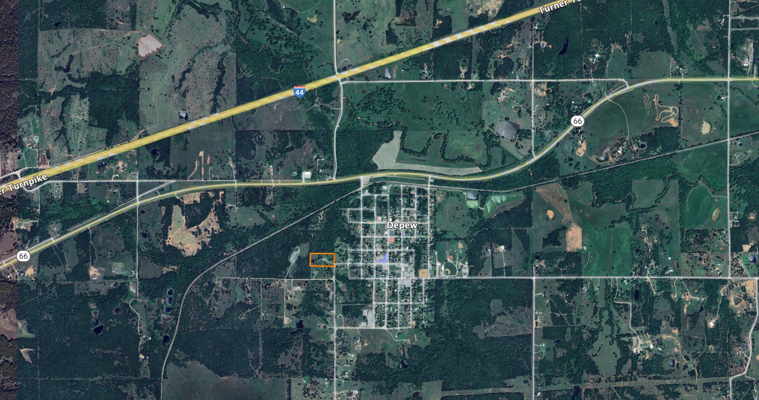 3-Bed, 2-Bath Mobile and Shop on 5 +/- Acres