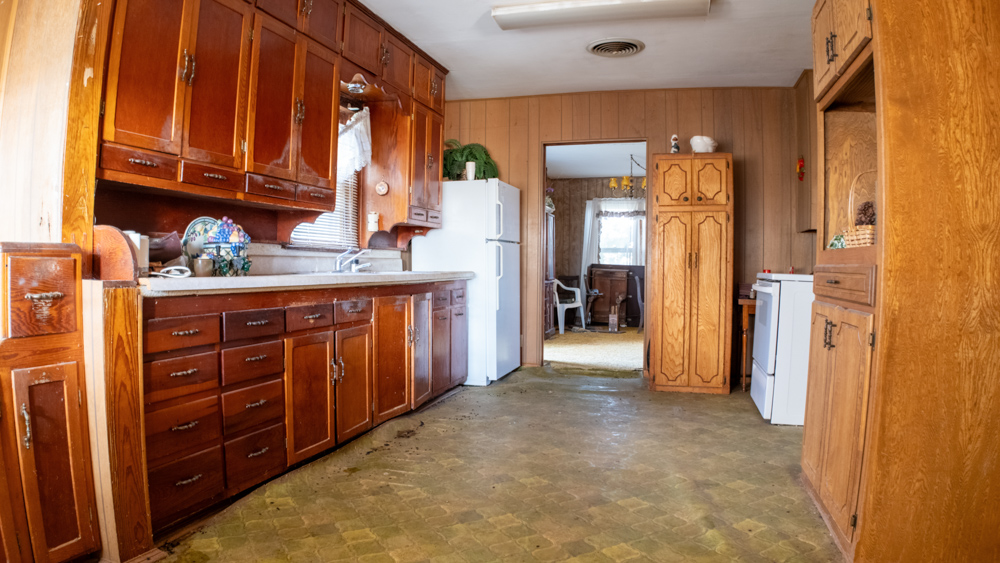 160 +/- Acres of Tillable and Grassland with Strong Soils & Income