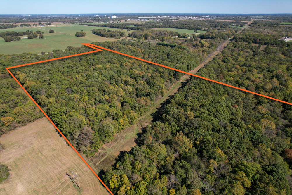Premier Build Sites and Trophy Deer Habitat Near Carthage