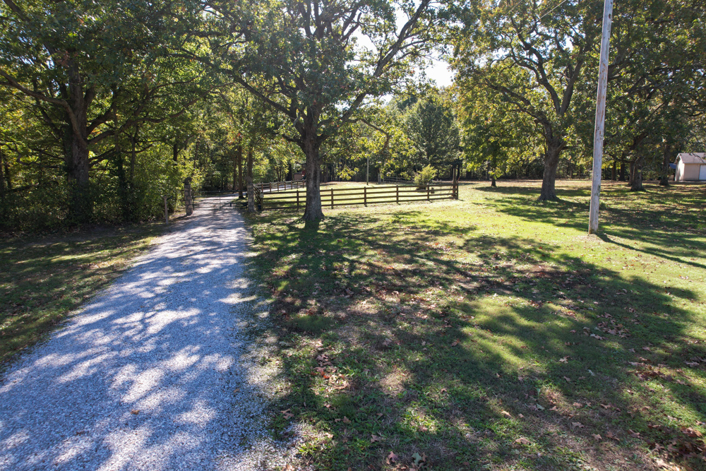 Premier Build Sites and Trophy Deer Habitat Near Carthage