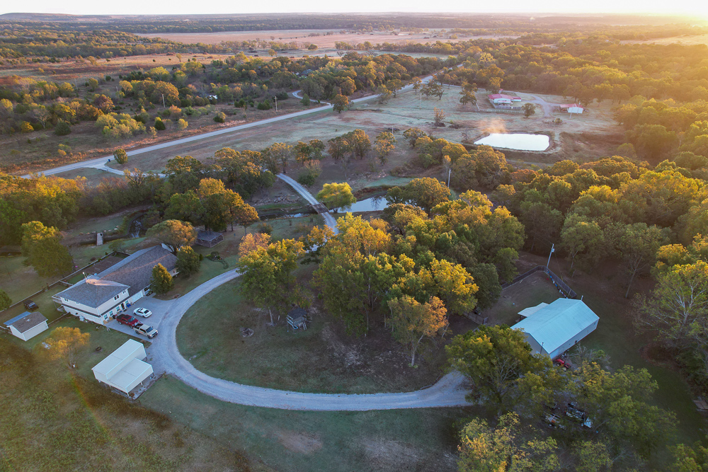 Large Home on Acreage near Pawhuska
