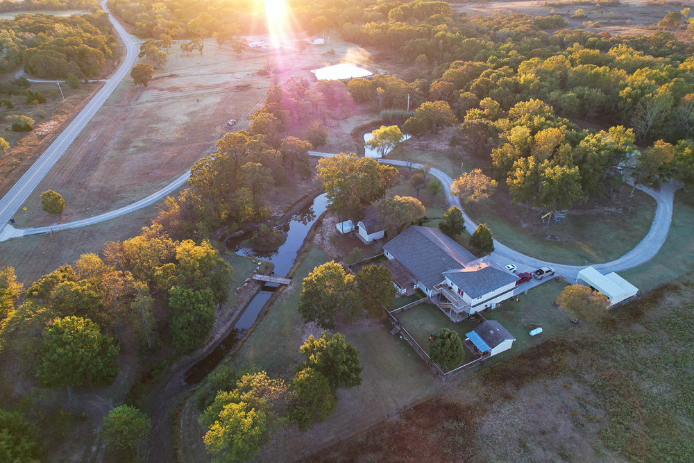 Large Home on Acreage near Pawhuska