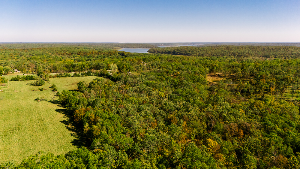 Perfect Build Site near Truman Lake in Lowry City