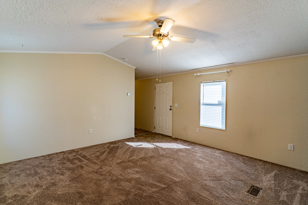 3-Bed, 2-Bath Mobile and Shop on 5 +/- Acres
