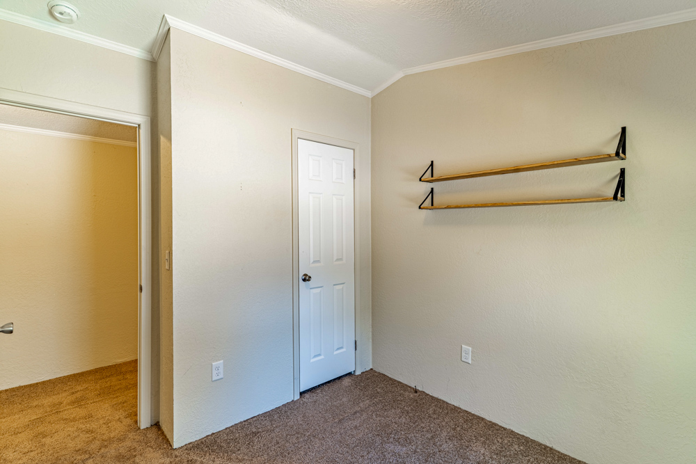 3-Bed, 2-Bath Mobile and Shop on 5 +/- Acres