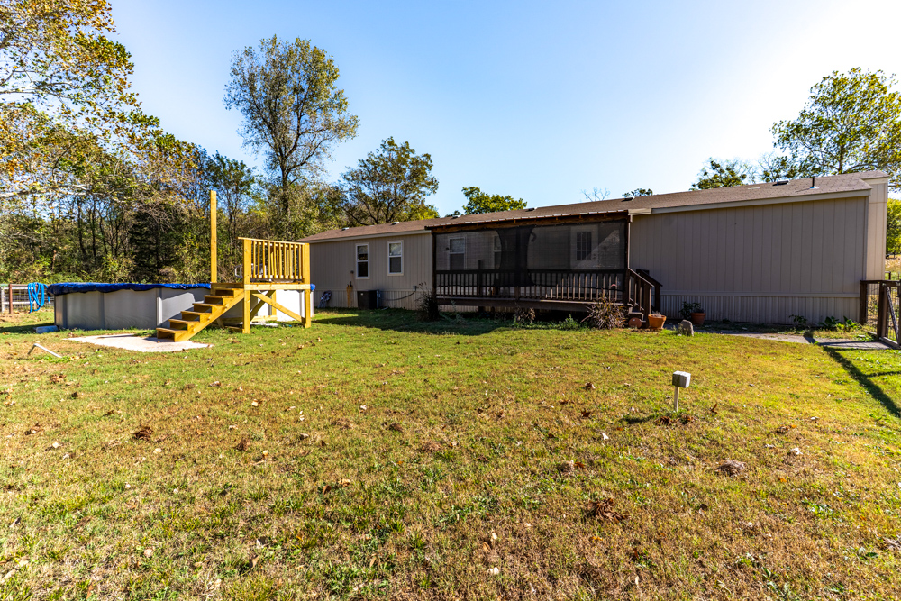 3-Bed, 2-Bath Mobile and Shop on 5 +/- Acres