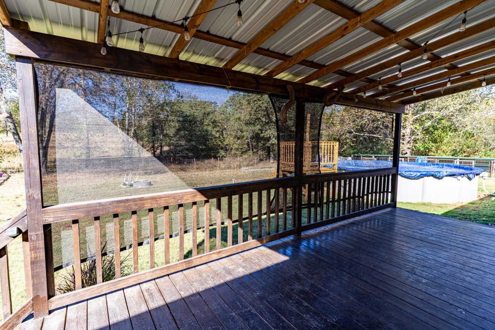 3-Bed, 2-Bath Mobile and Shop on 5 +/- Acres