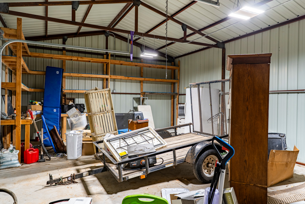 3-Bed, 2-Bath Mobile and Shop on 5 +/- Acres