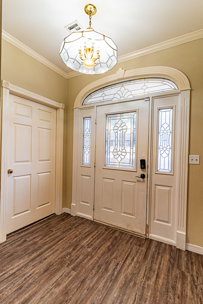 Beautiful 4 Bedroom Brick Home with Office, Pool, and Hot Tub