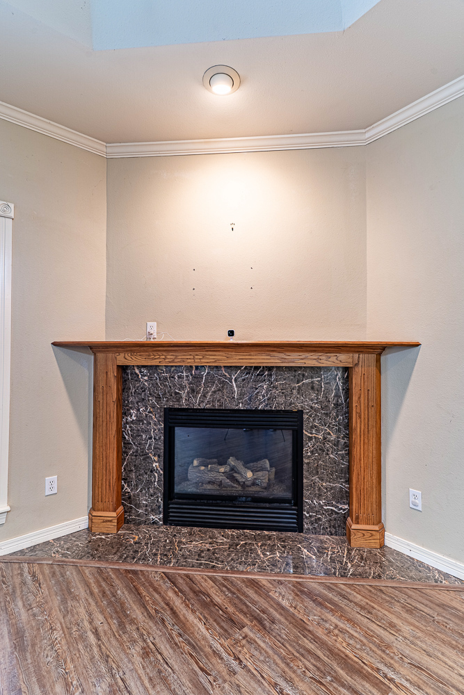 Beautiful 4 Bedroom Brick Home with Office, Pool, and Hot Tub