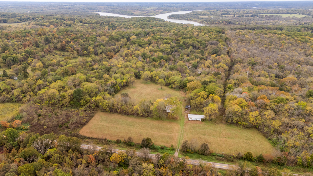 Recreational Property with Huge Potential Near Stockton Lake