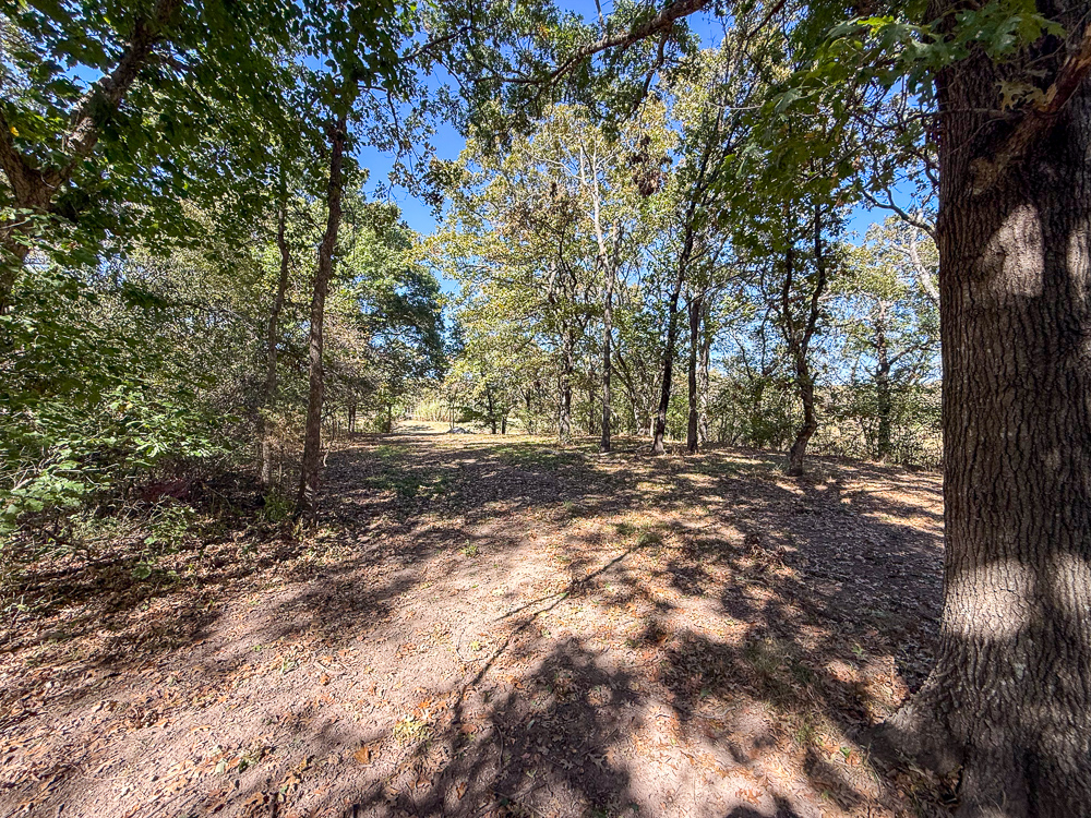 Large Home on Acreage near Pawhuska