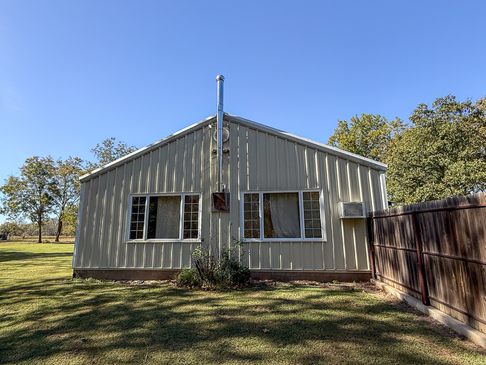 Large Home on Acreage near Pawhuska