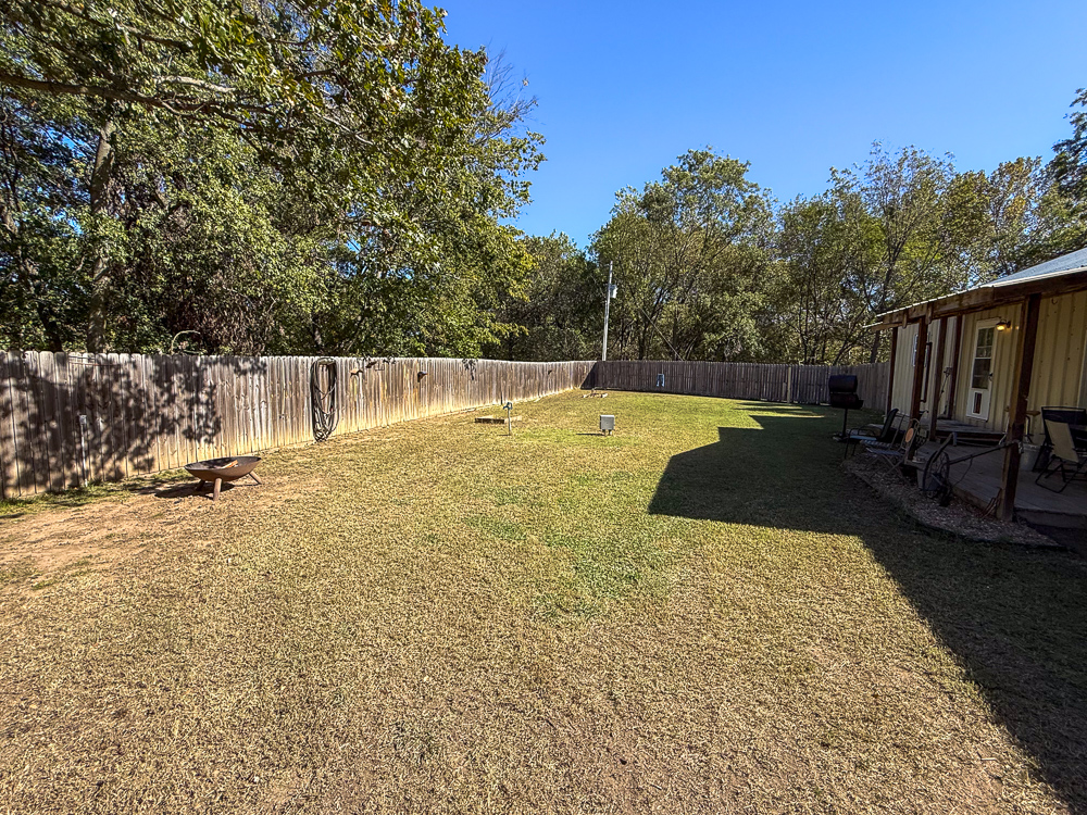 Large Home on Acreage near Pawhuska