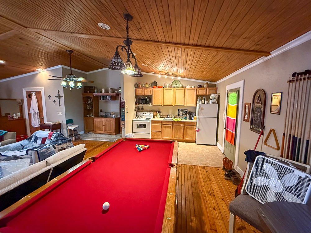 Large Home on Acreage near Pawhuska