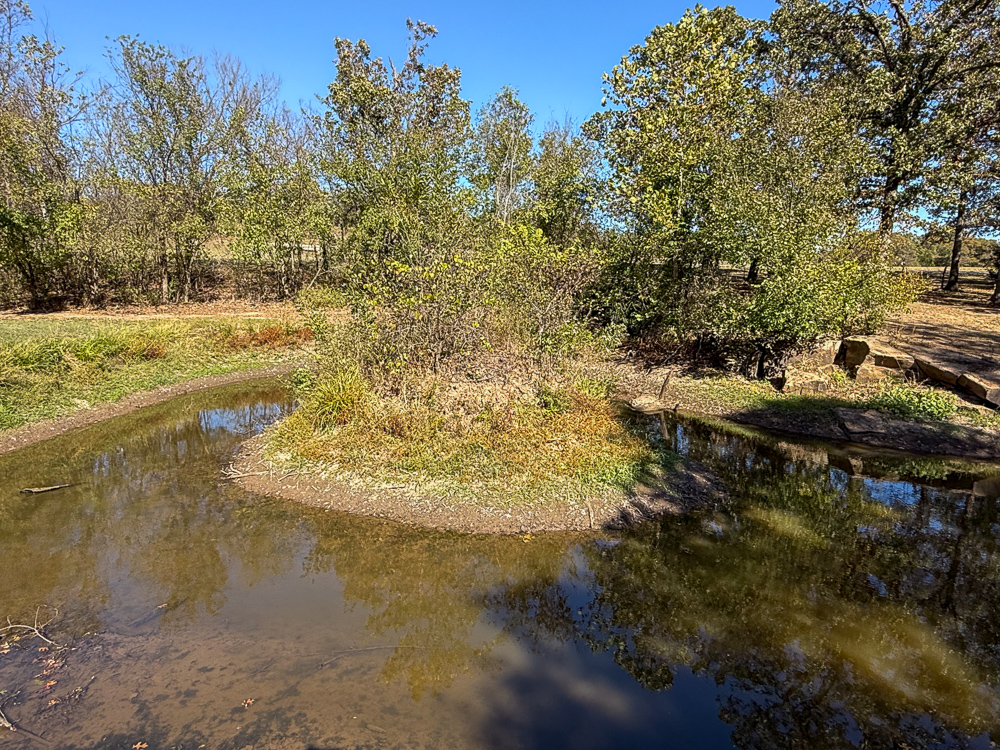 Large Home on Acreage near Pawhuska