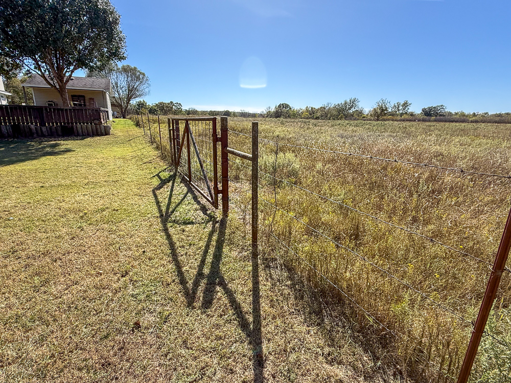 Large Home on Acreage near Pawhuska