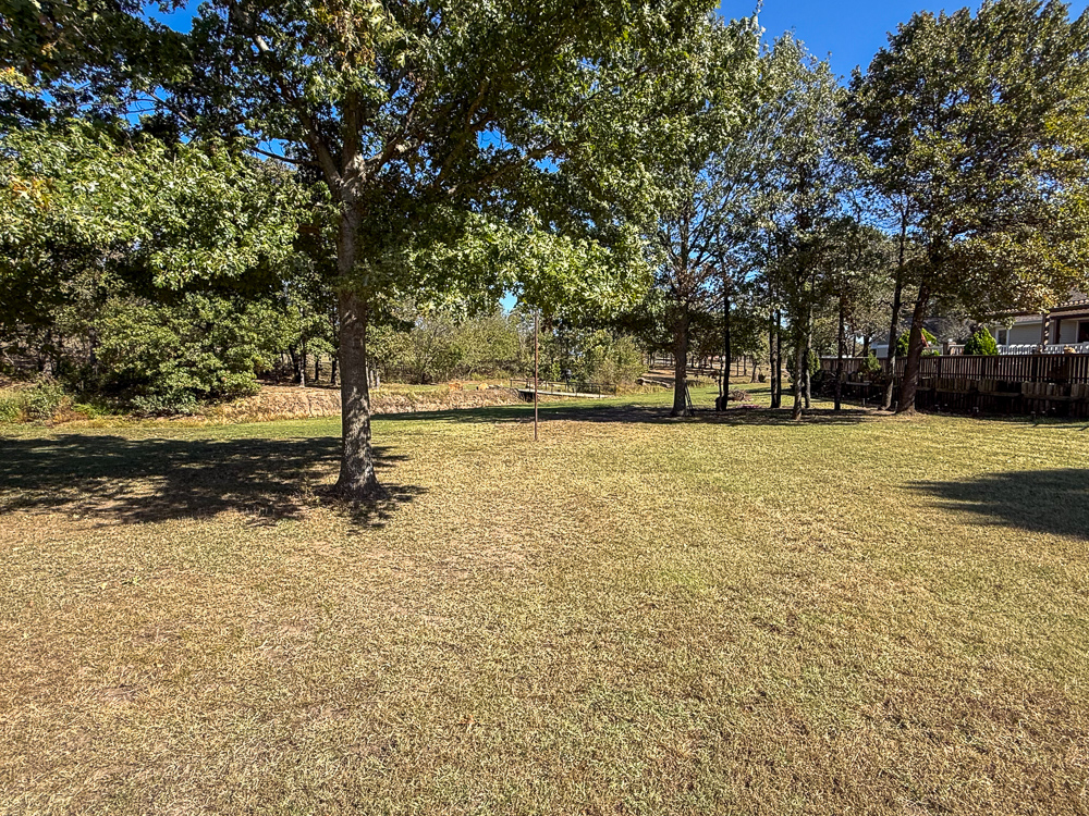 Large Home on Acreage near Pawhuska