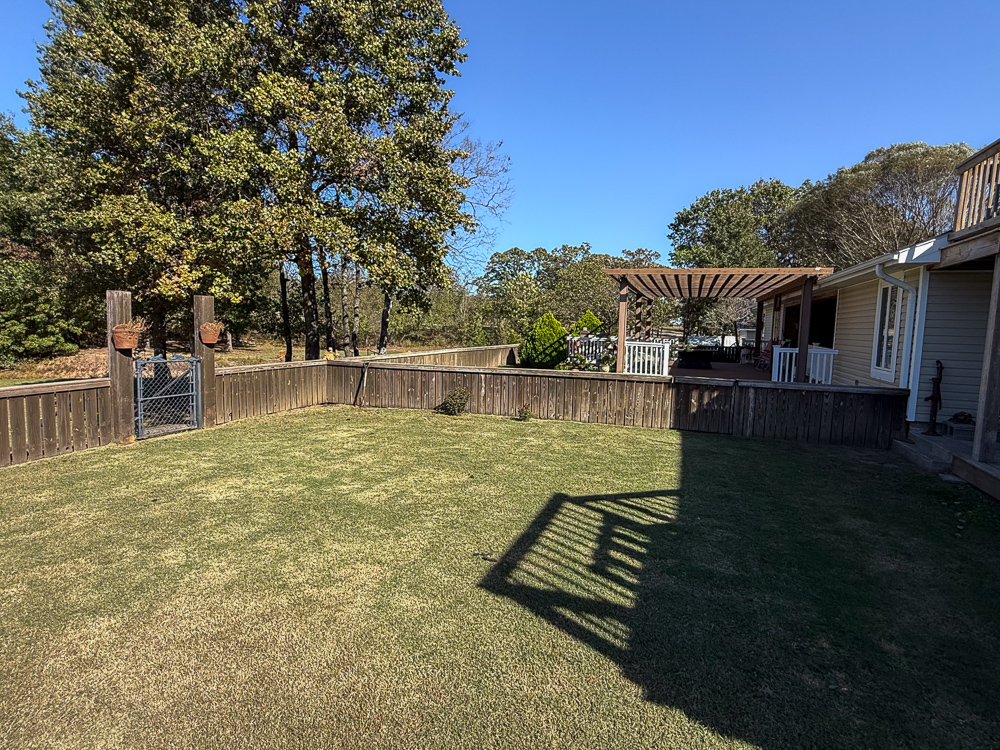 Large Home on Acreage near Pawhuska