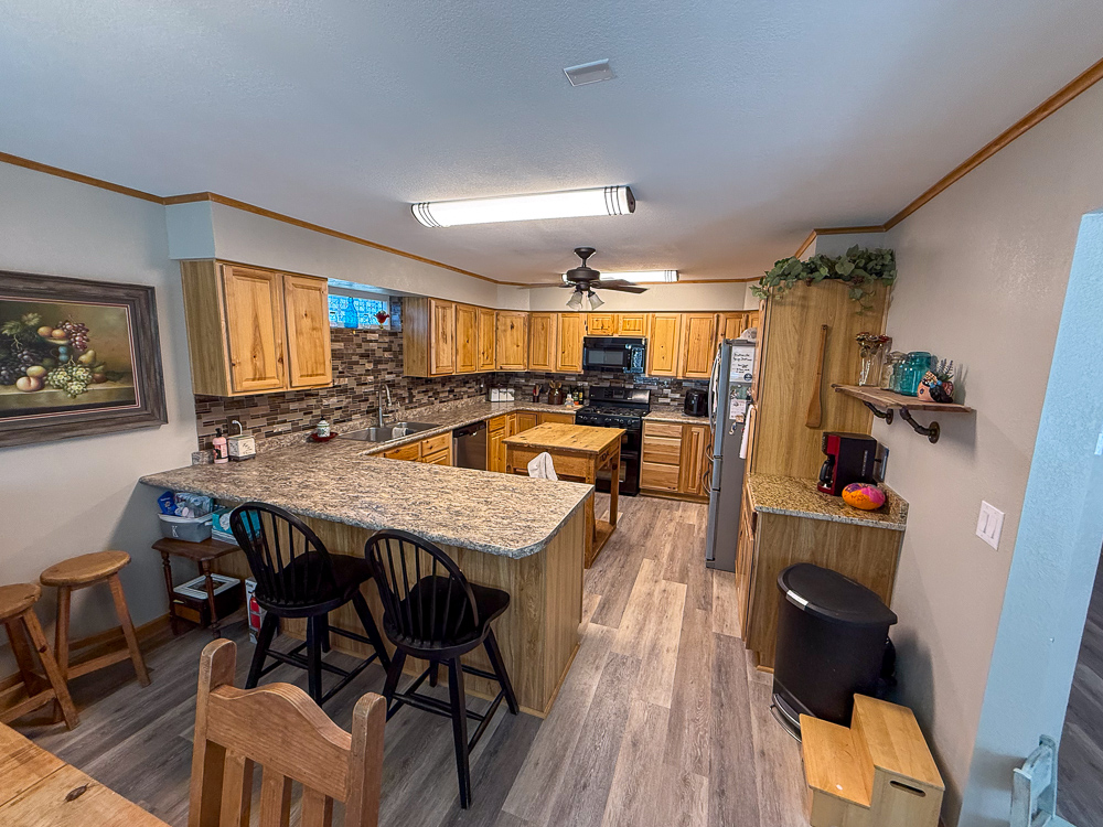 Large Home on Acreage near Pawhuska